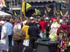 14:22 Vor der B�hne