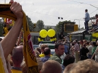 16:12 Polizei mit Smilies
